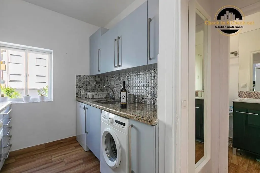 Apartamento El Ancla 埃斯特波纳