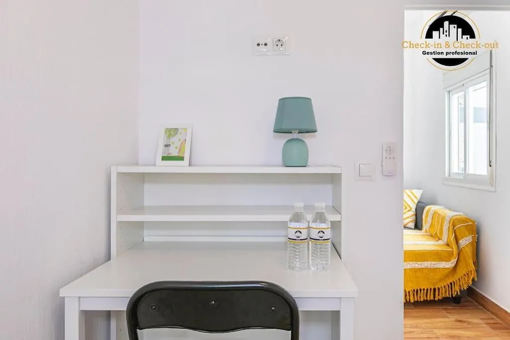 Apartamento El Ancla 埃斯特波纳