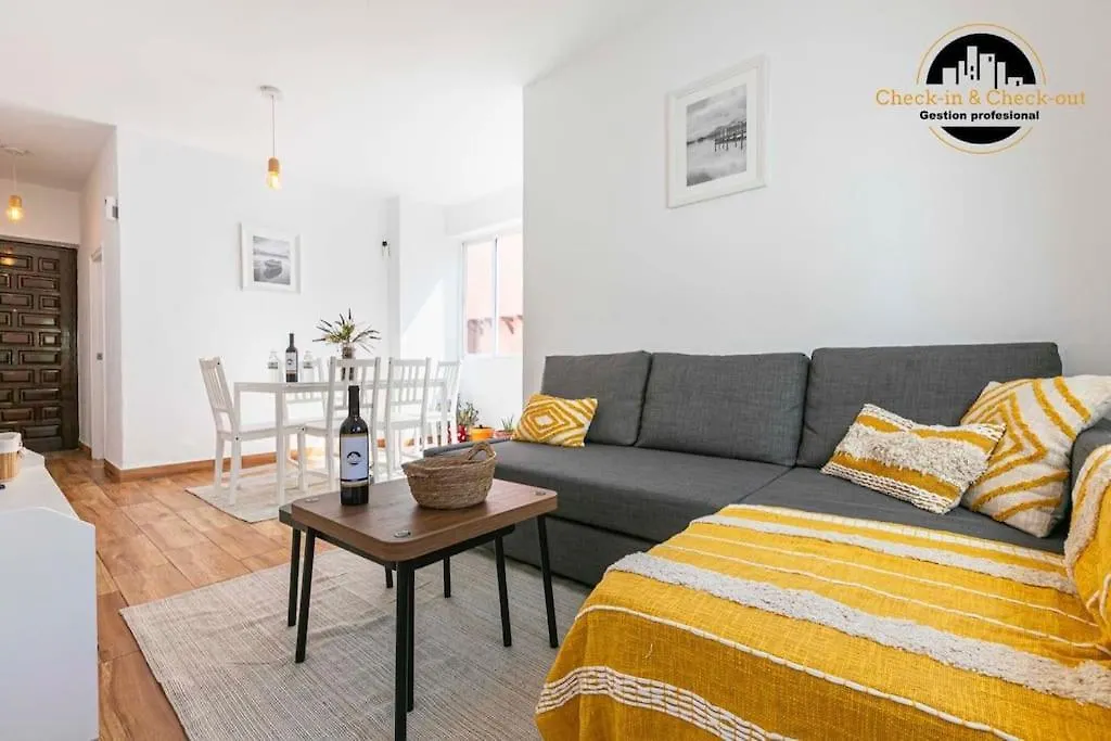 Apartamento El Ancla 埃斯特波纳